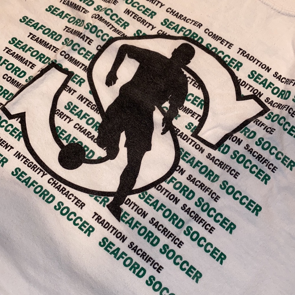 BRAND NEW 100% COTTON ~ SEAFORD SOCCER MENS TSHIRT - Picture 2 of 4